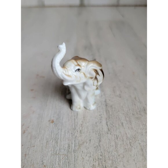 Enesco 1984 miniature elephant ceramic unique figure safari - Picture 2 of 6